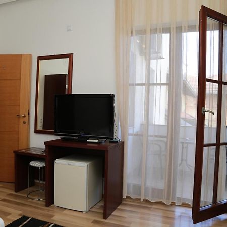 Hotel Venisi Prizren Ngoại thất bức ảnh